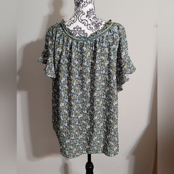 Max studio green floral design top - Picture 6 of 10